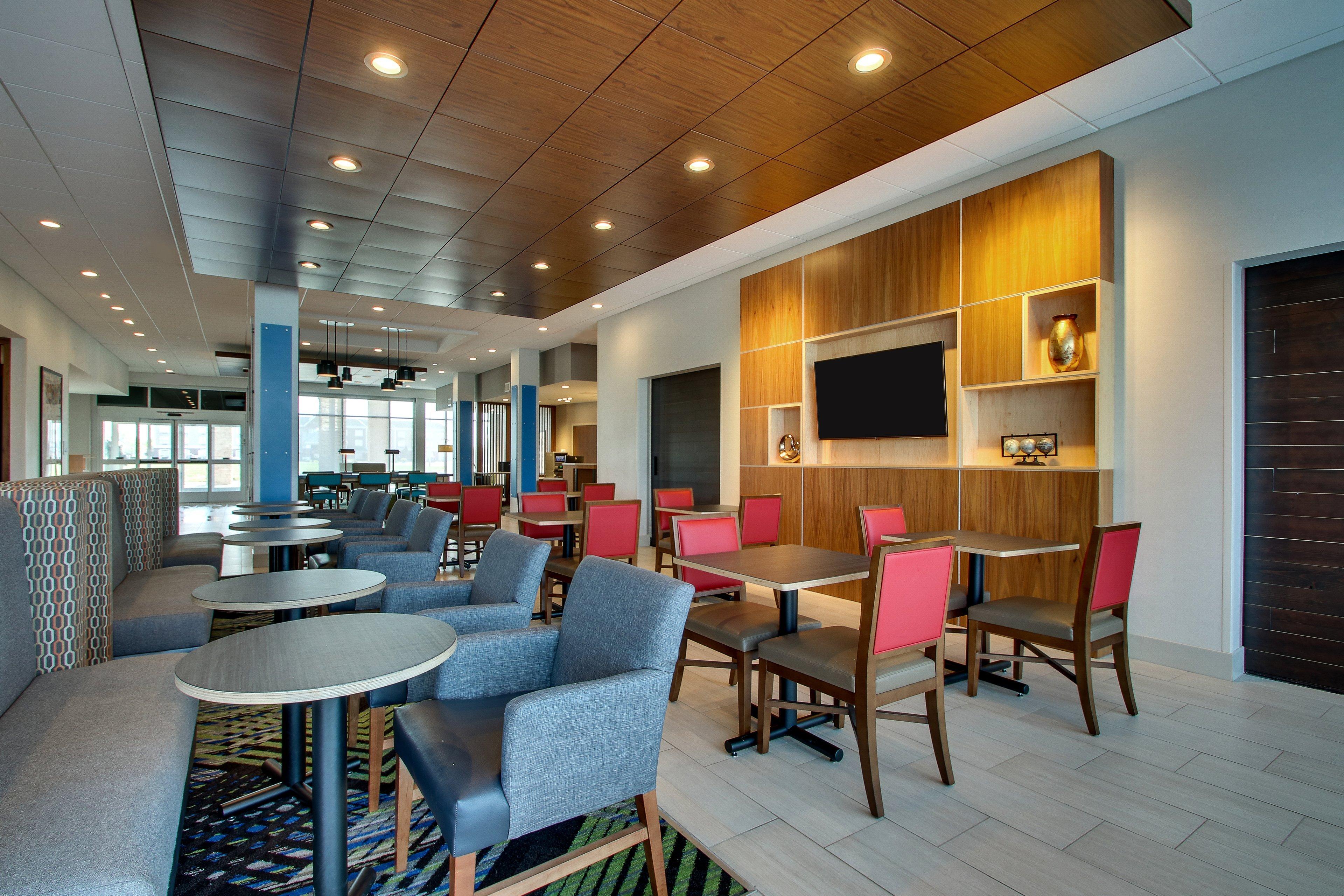 Holiday Inn Express & Suites Troy By Ihg מראה חיצוני תמונה